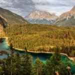 beautiful_mountain_scenery_3-wallpaper-1920x1080